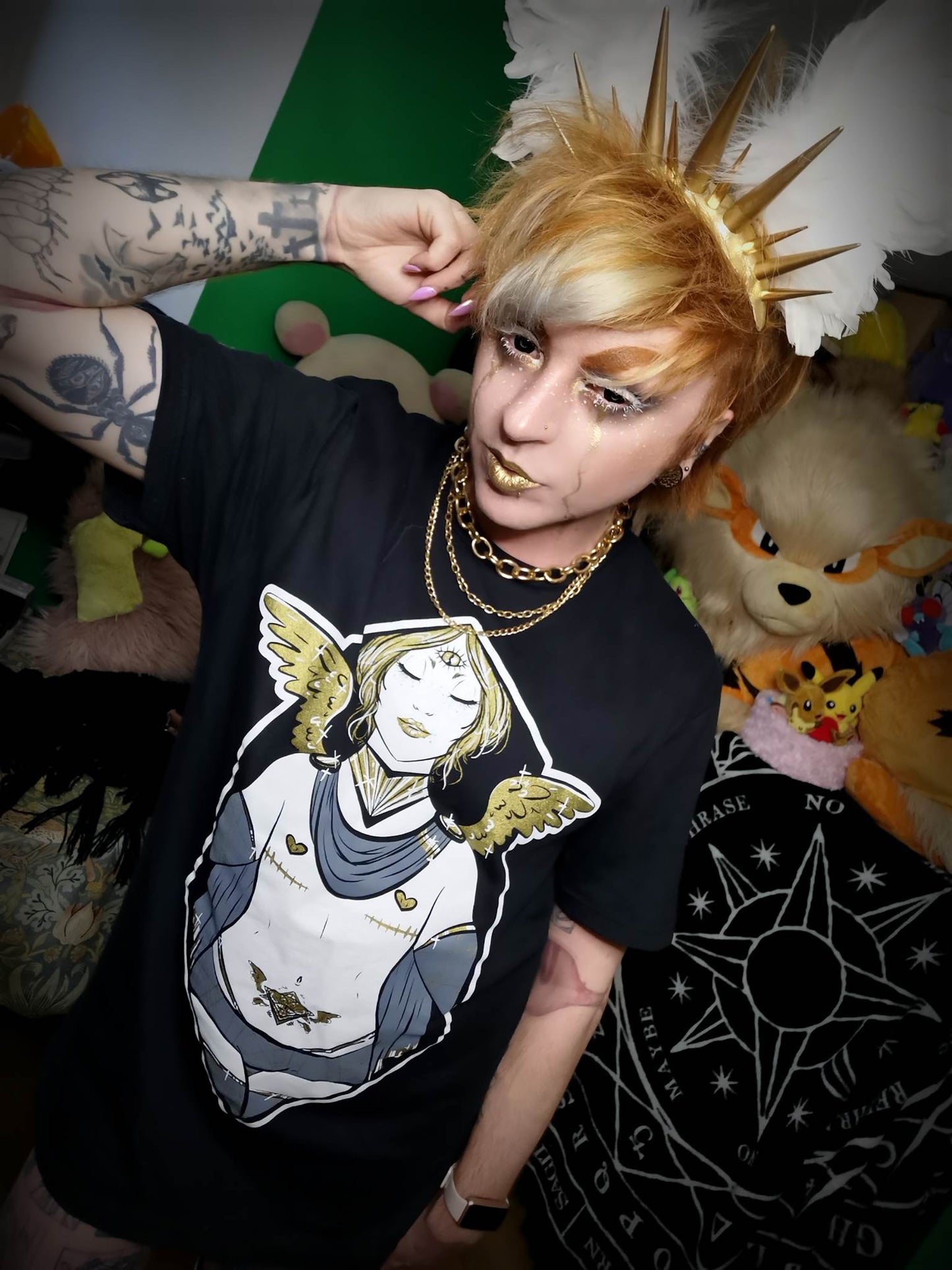 Golden Angel T-shirt/Full Outfit