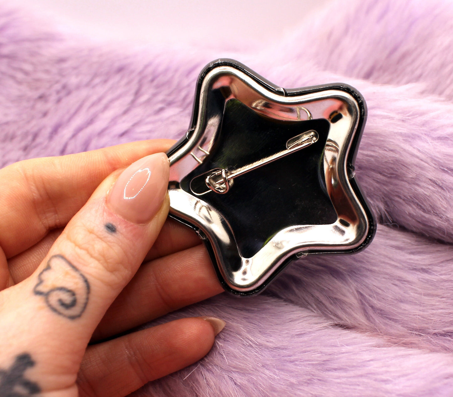 I Bite Star Badge (55mm)