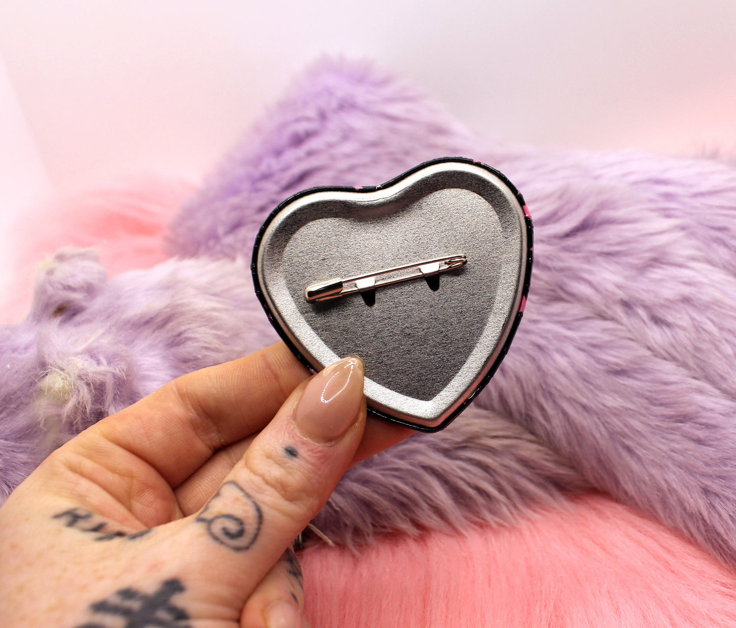 Bunny Girl Heart Badge (55mm)