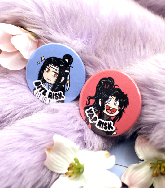 Wangxian Bite Risk Yap Risk Badges (38mm) - Mo Dao Zu Shi