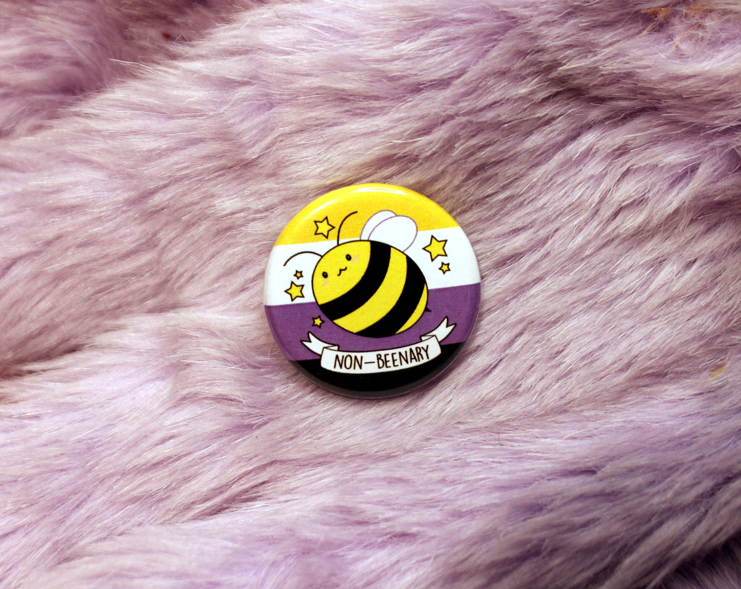 Non-Beenary Pun Badges (38mm)