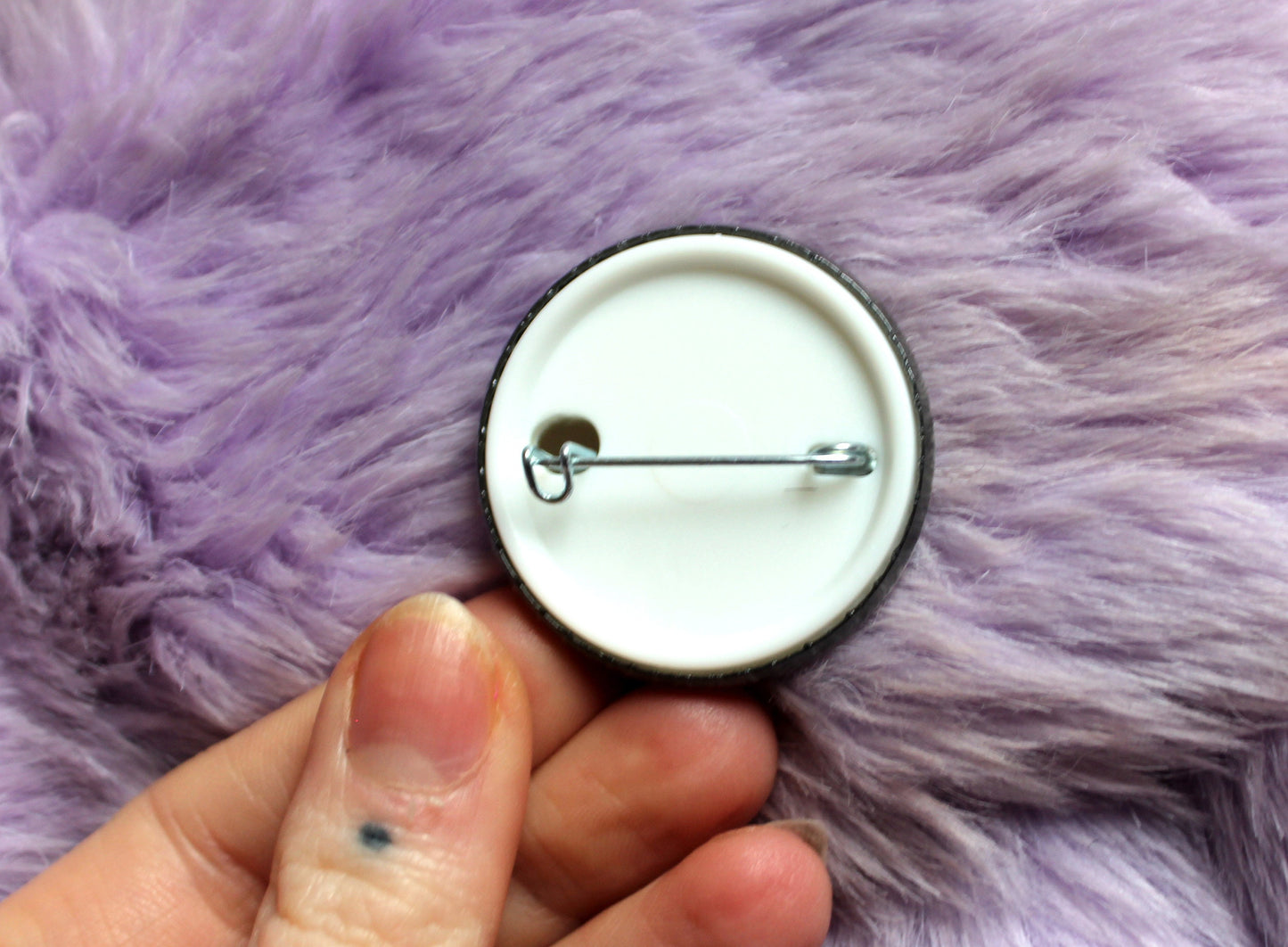 Dumbass Vers Badges (38mm)