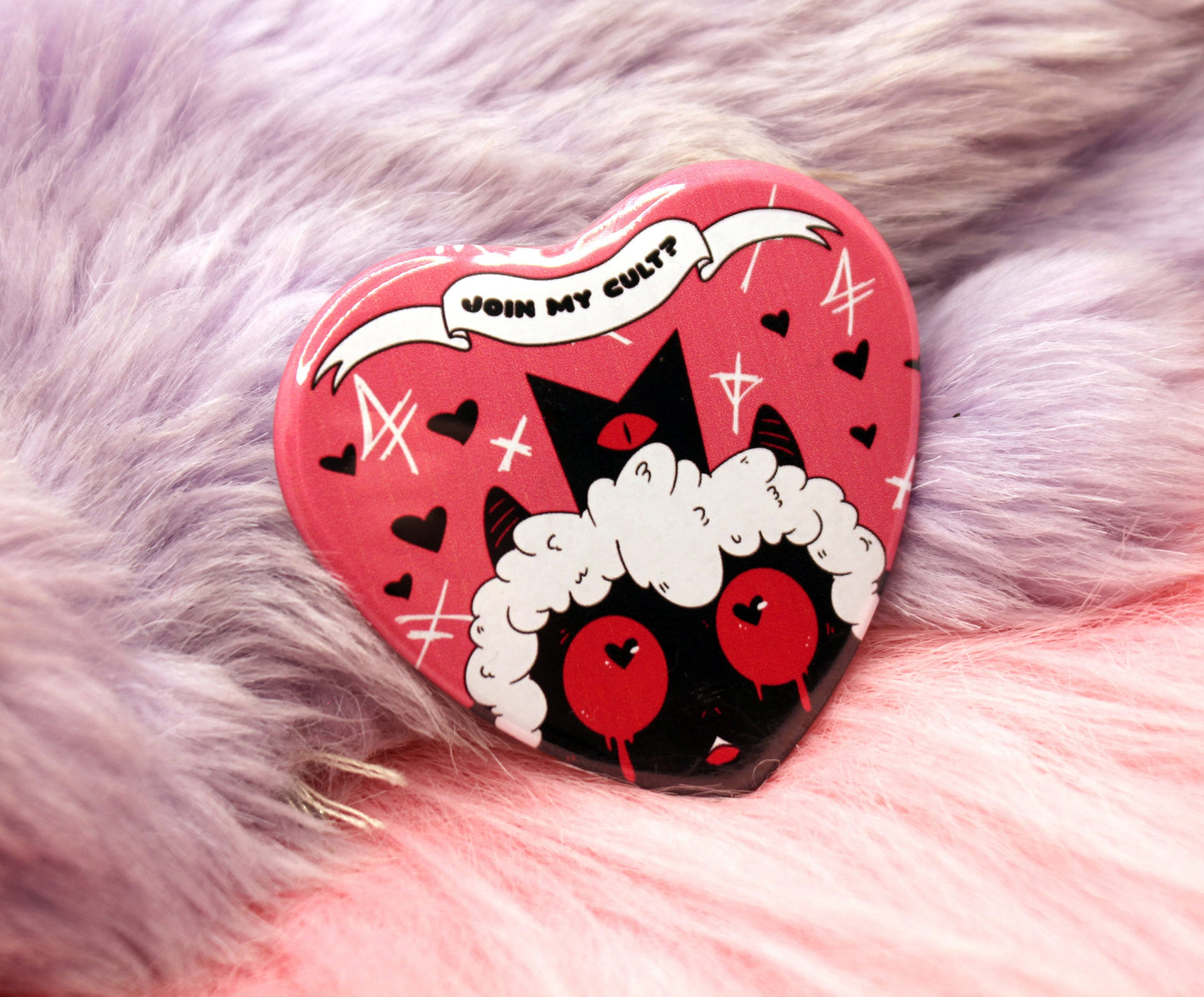 Cult of the Lamb Heart Badge (55mm)