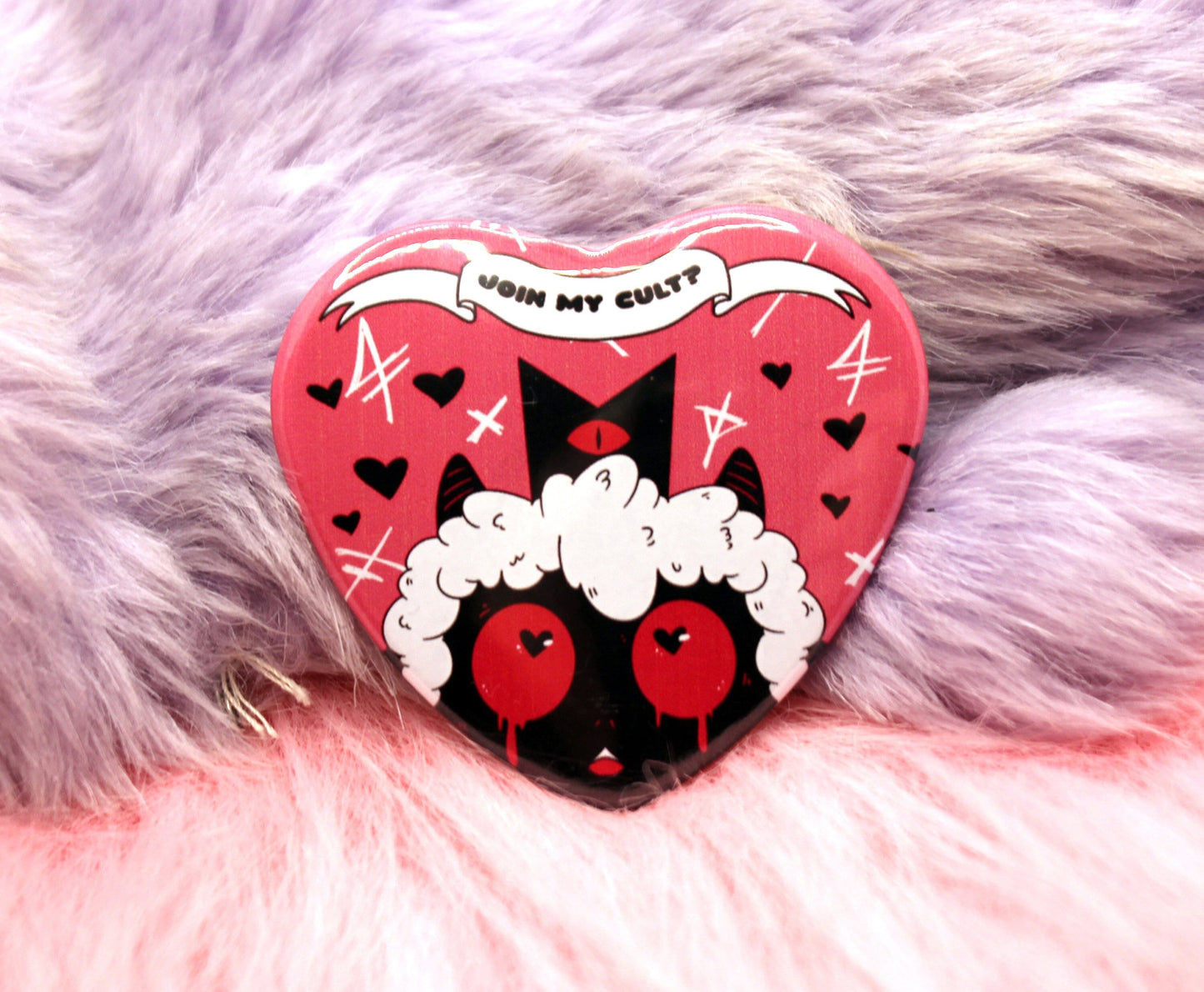 Cult of the Lamb Heart Badge (55mm)