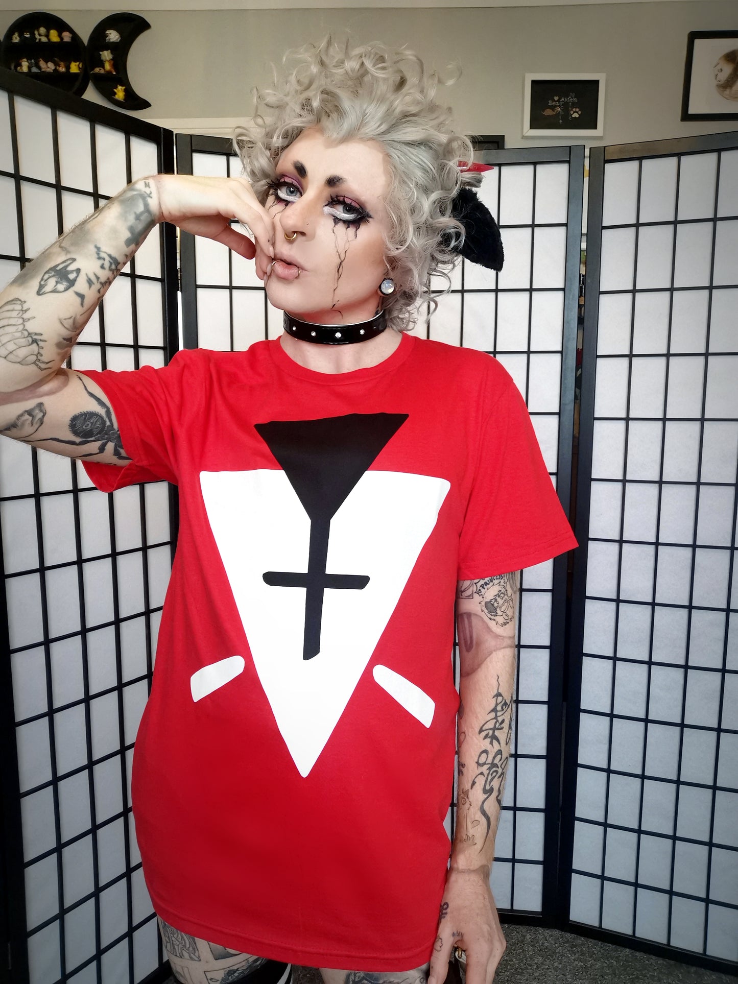 Cult of the Lamb Cultist Follower T-shirt (Sizes S-4XL)