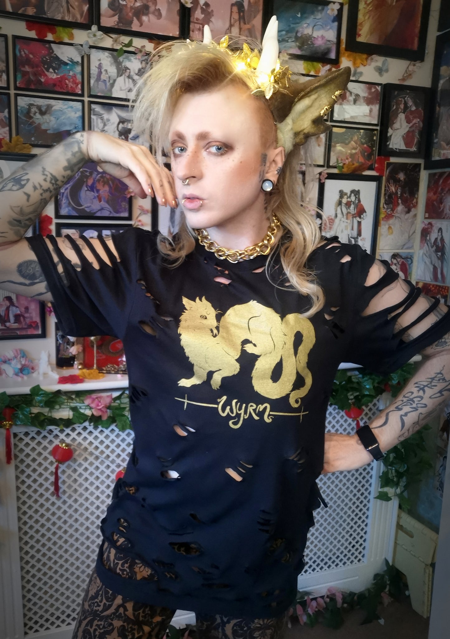 Gold Wyrm on Black T-shirt (Sizes: S-4XL)