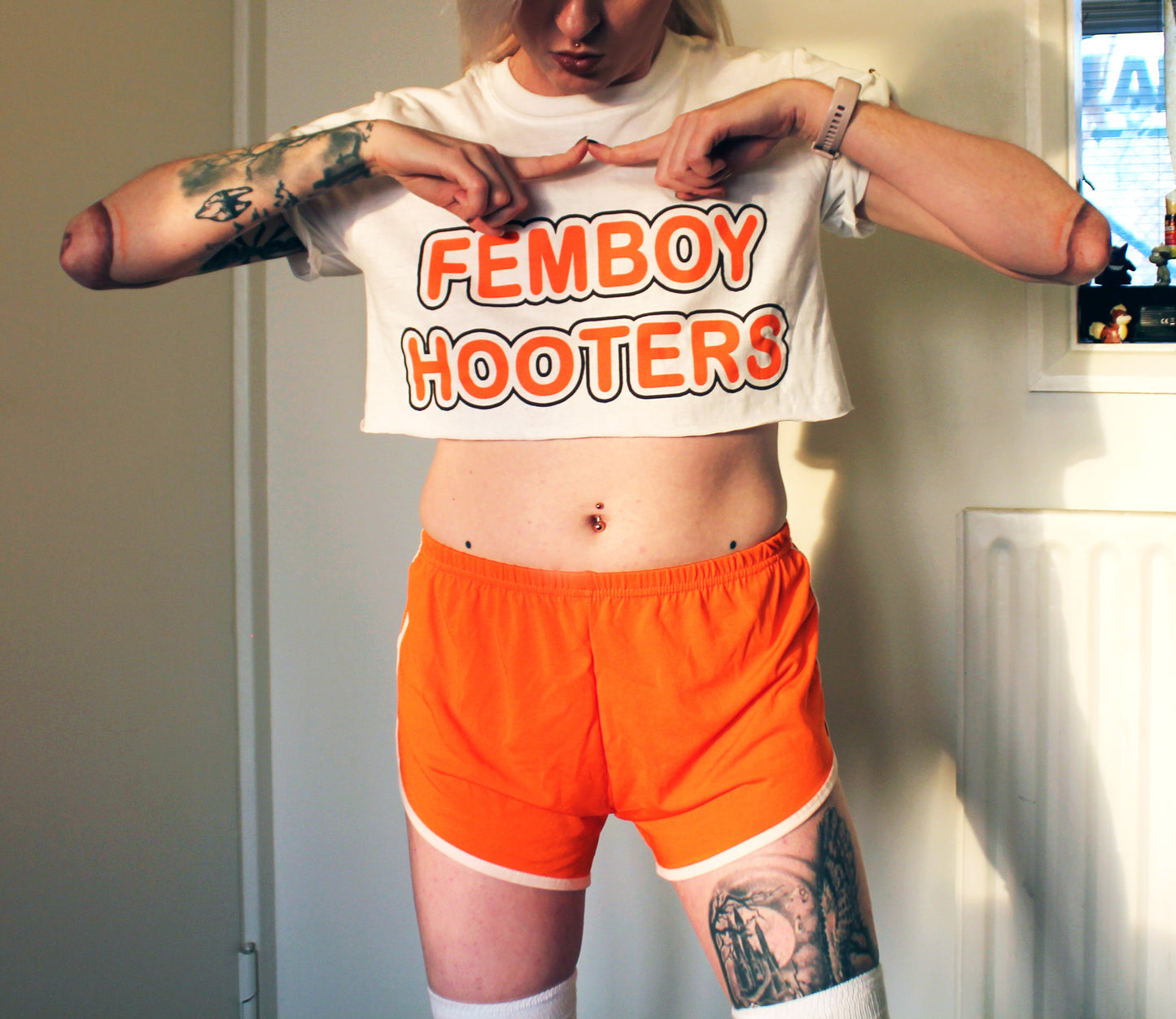 Hooters Shorts & Socks Sets