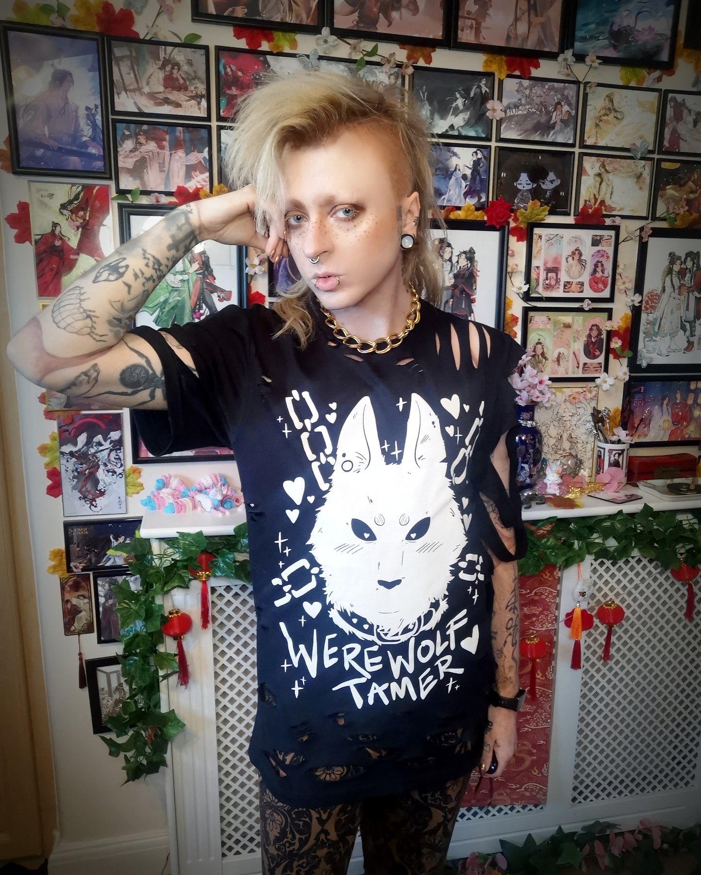 Black Werewolf Tamer T-shirt