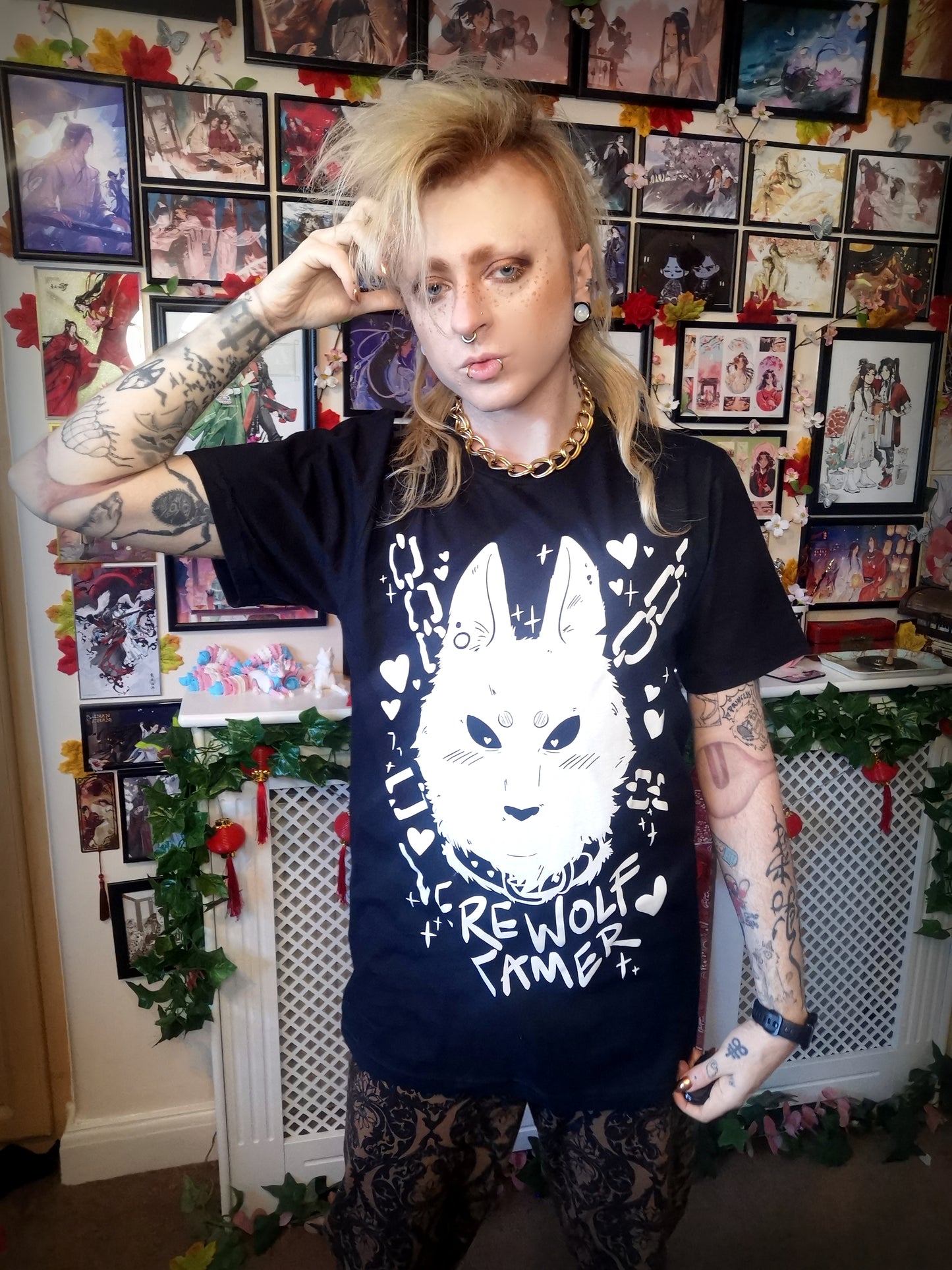 Black Werewolf Tamer T-shirt