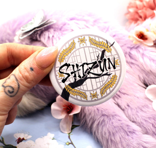 Erha Shizun Large Circular Badge (58mm) - Danmei Inspired Husky and his White Cat Shizun Rou Bao Bu Chi Rou Meatbun Doesn't Eat Meat