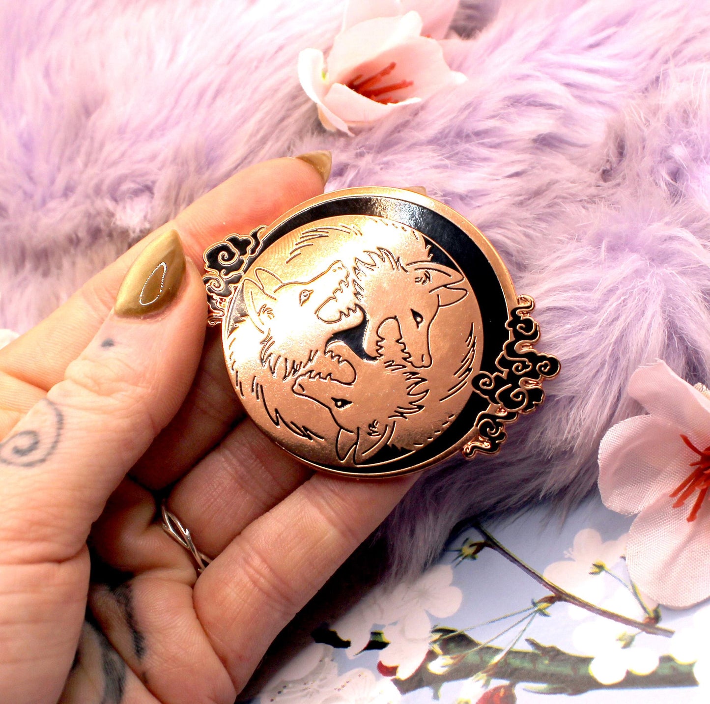 Gold 3 Wolf Moon Enamel Pin (A Grade)