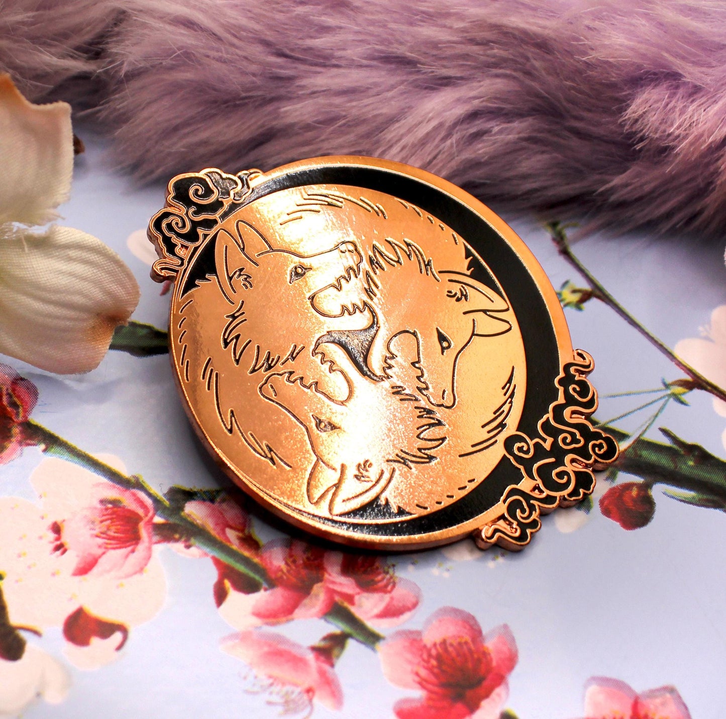 Gold 3 Wolf Moon Enamel Pin (A Grade)