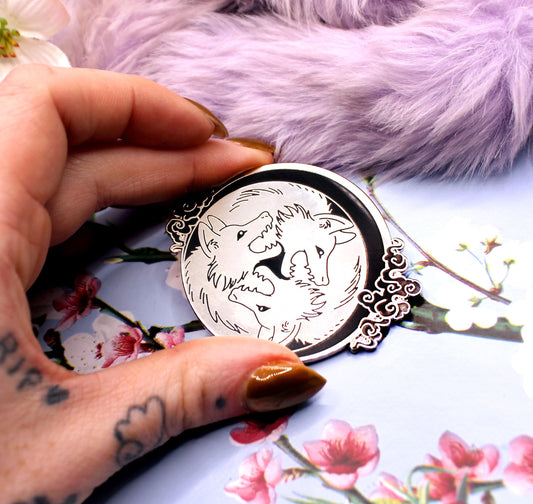 Silver 3 Wolf Moon Enamel Pin (A Grade)