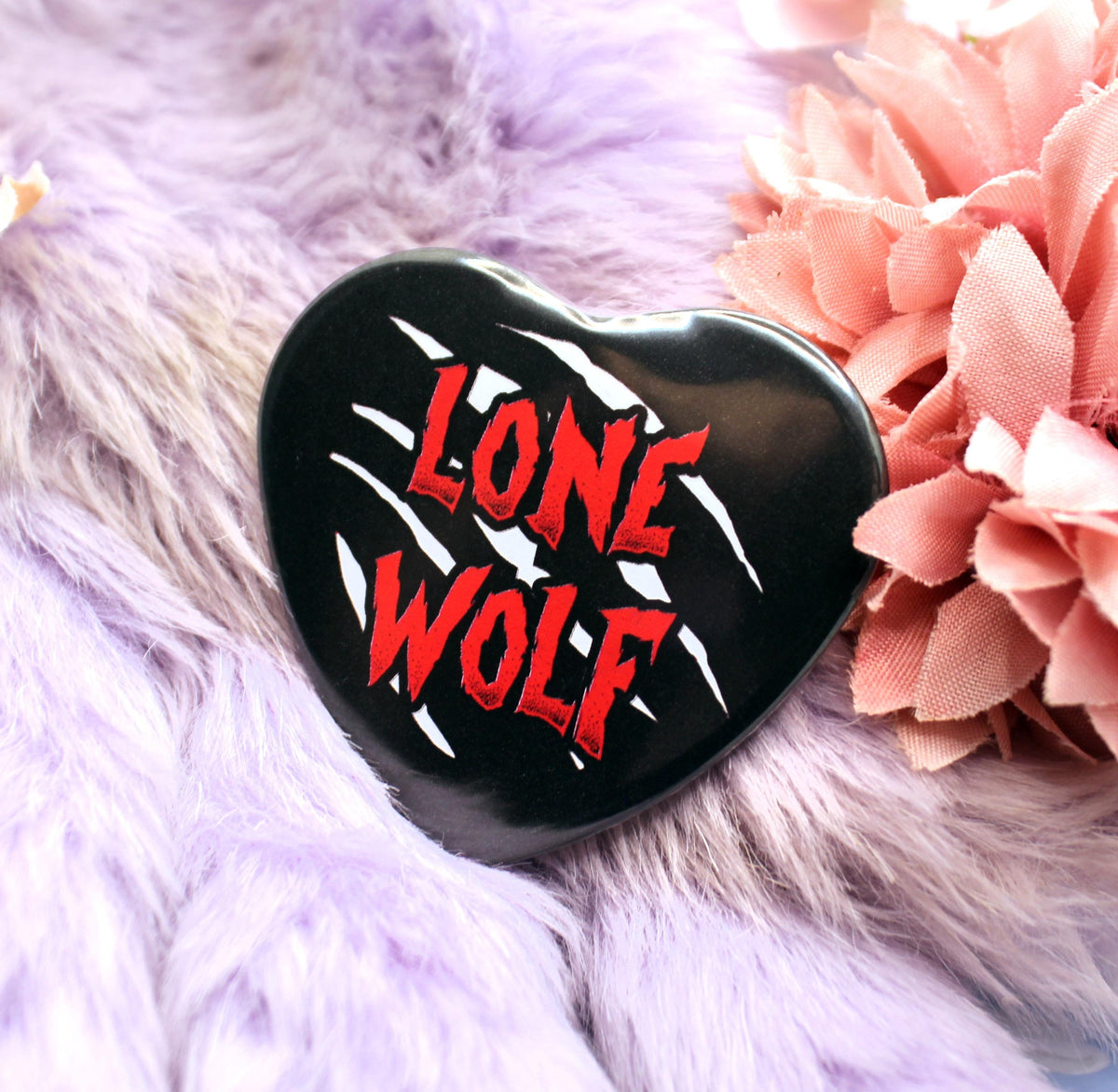Lone Wolf Heart Badge (55mm)