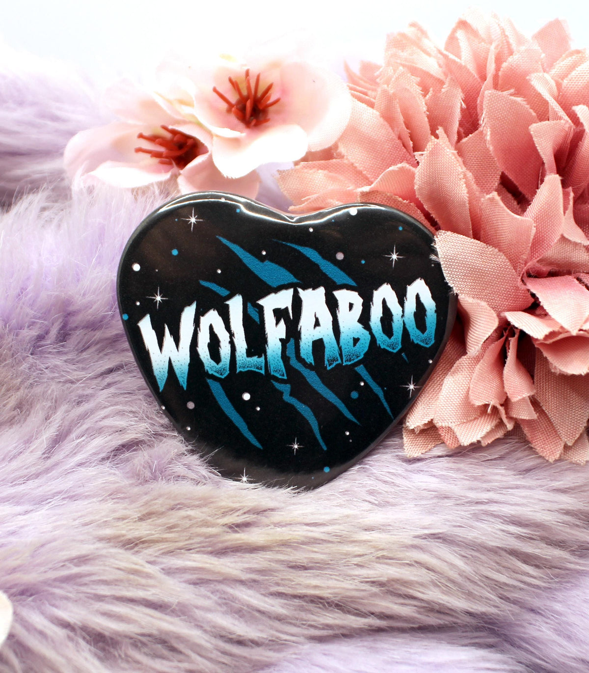Wolfaboo Heart Badge (55mm)