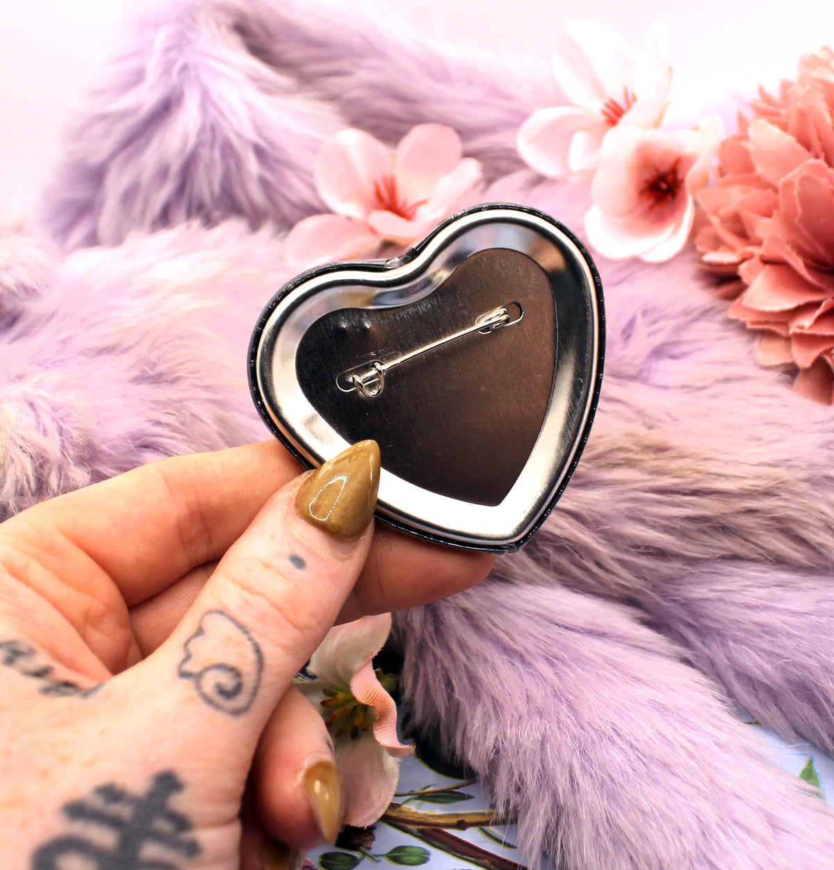 Wolf Dog Heart Badge (55mm)