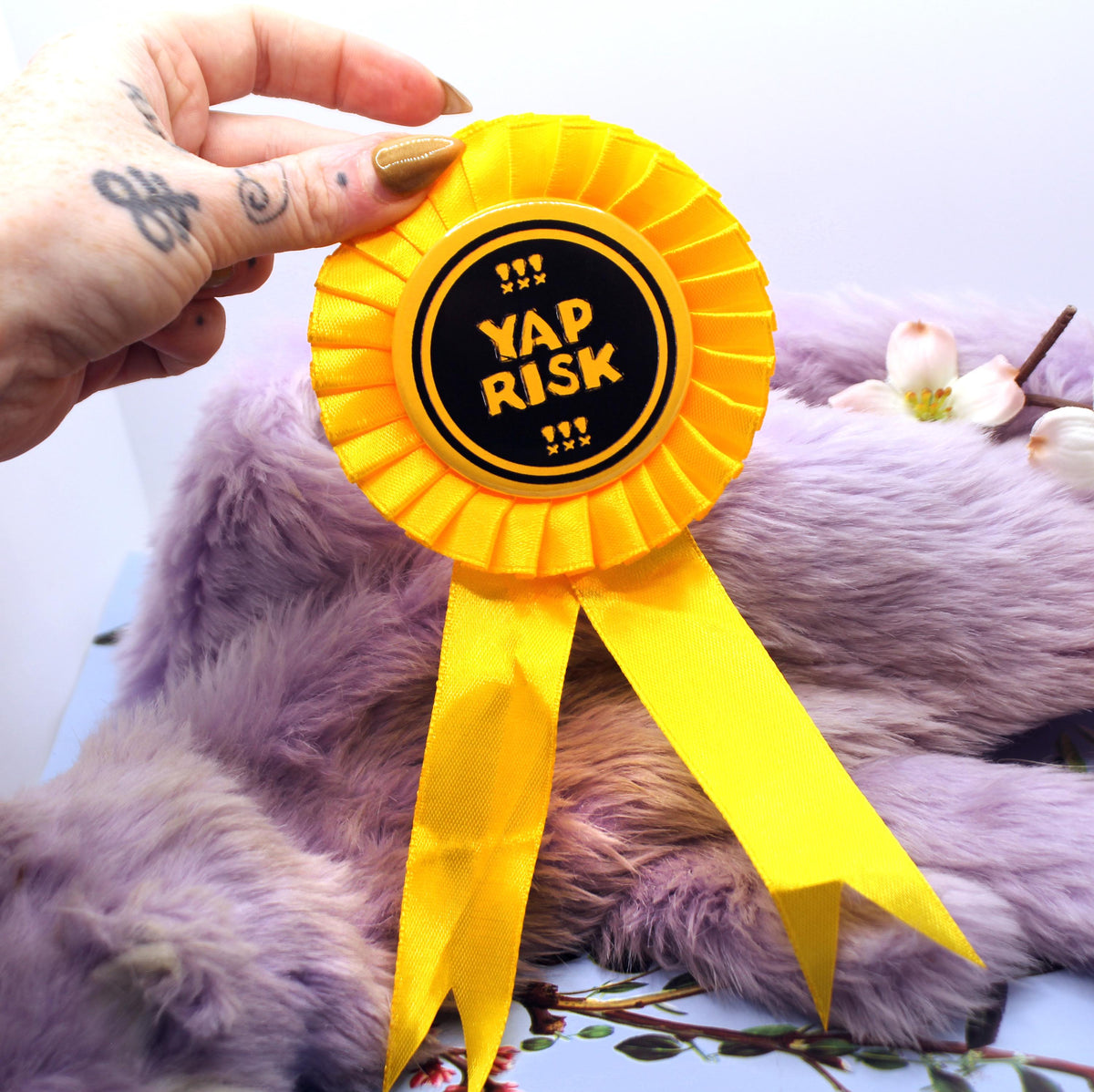 Yap Risk Gold and Black Rosettes (58mm)