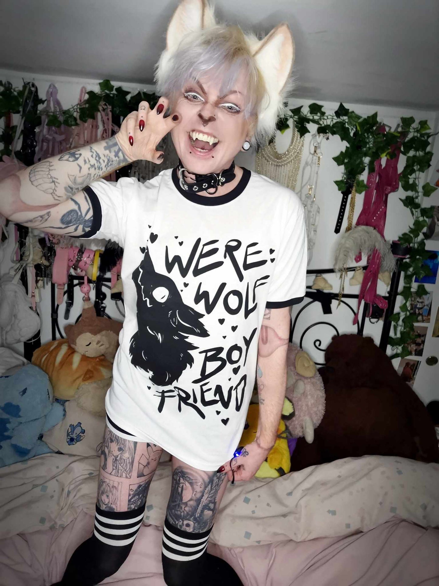White Werewolf Boyfriend Ringer T-shirt