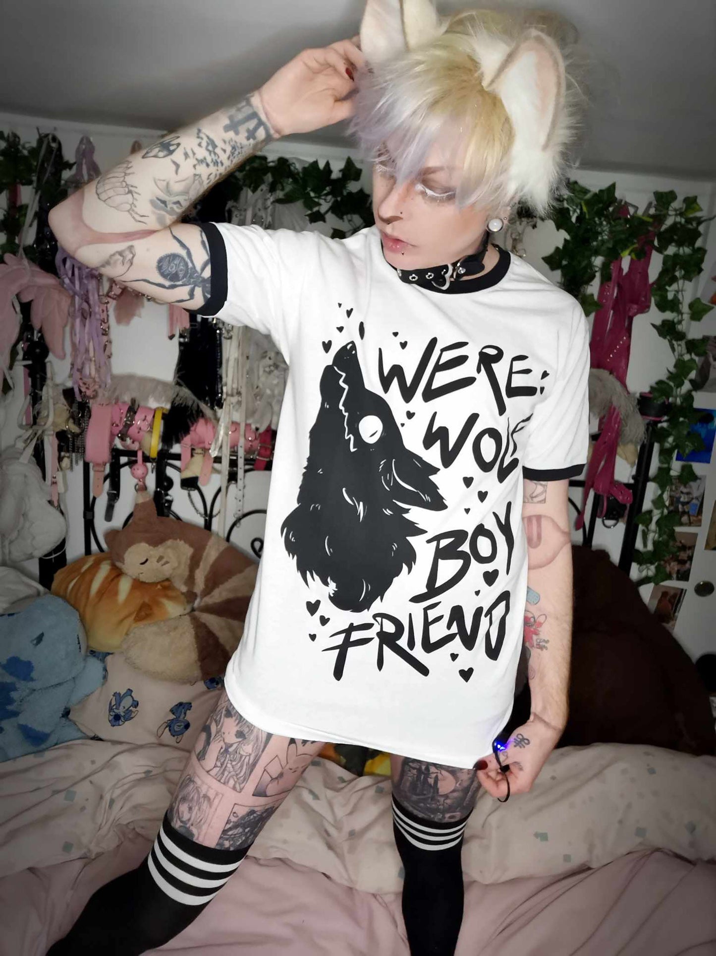 White Werewolf Boyfriend Ringer T-shirt